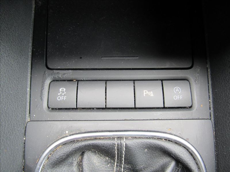 Volkswagen Golf 1,2 TSI 77kW Variant BlueMotio - fotka 20 z 29
