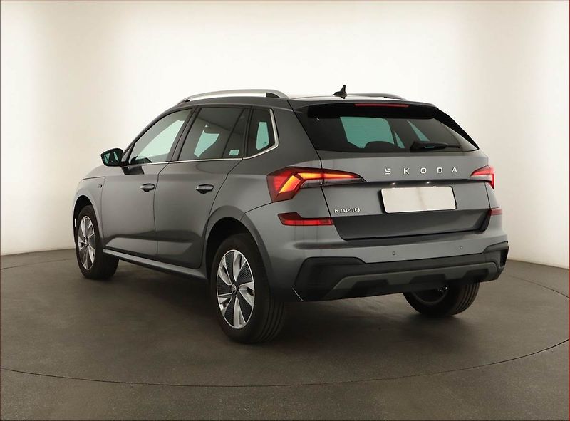 Škoda Kamiq (2025) 1.0 TSI, DRIVE, AUTOMAT - fotka 4 z 16