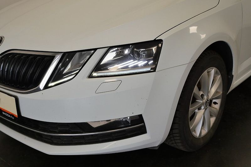 Škoda Octavia - fotka 9 z 23