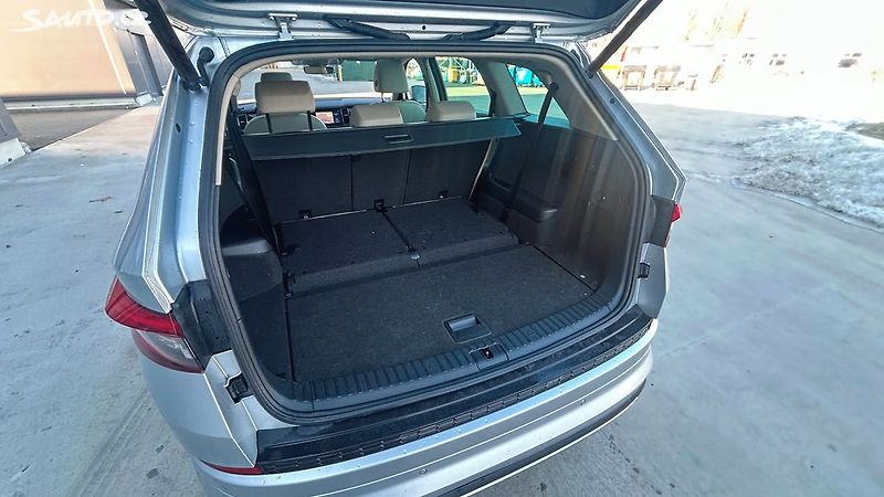 Škoda Kodiaq (2019) TDI,DSG,L&K,NEZ.TOP,PANO,7MÍST - fotka 14 z 25