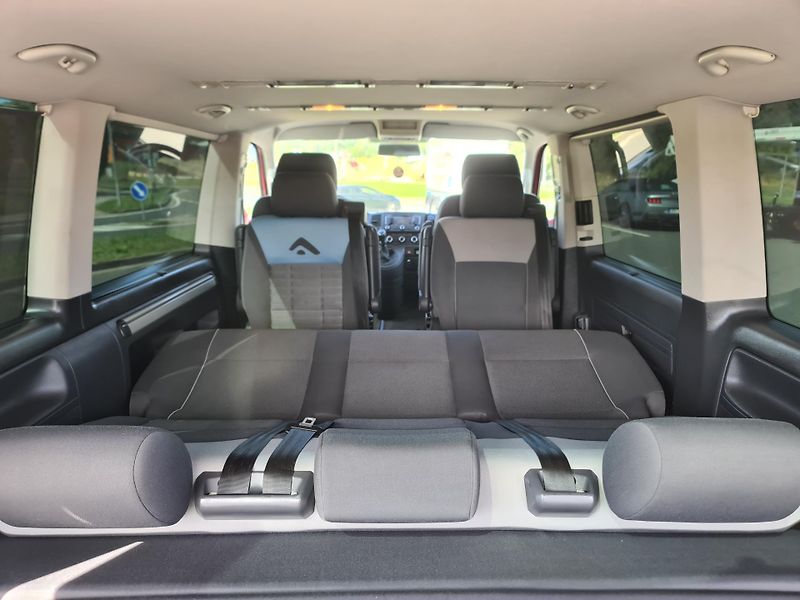 Volkswagen Multivan (2011) 2.0 TDi 103-KW WEBAST OLOMOUC - fotka 73 z 109