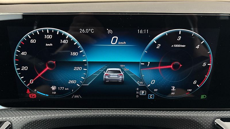 Mercedes-Benz CLA 200d AUT Shooting Brake - fotka 24 z 29