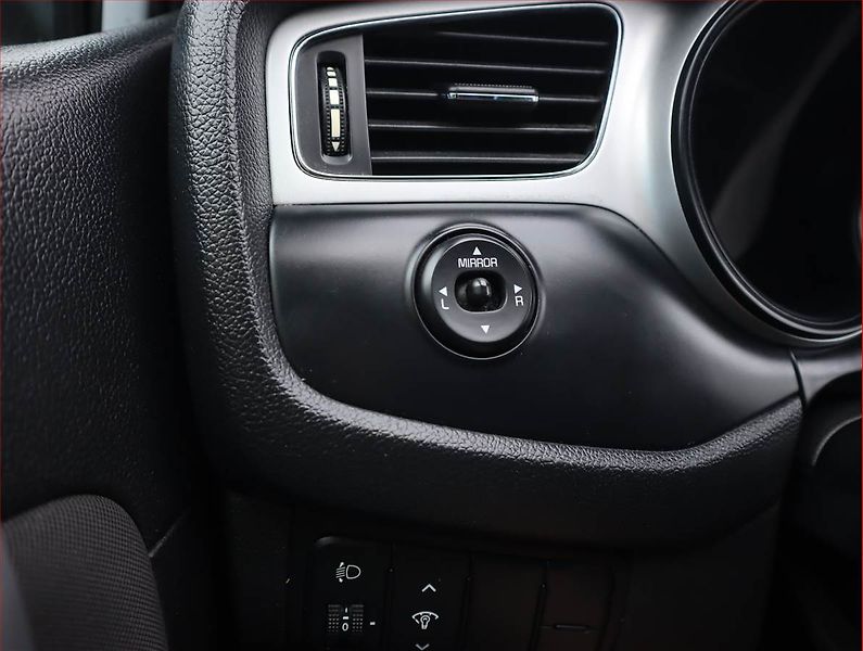 Kia Ceed (2012) Silver 1.4 CRDi - fotka 15 z 15