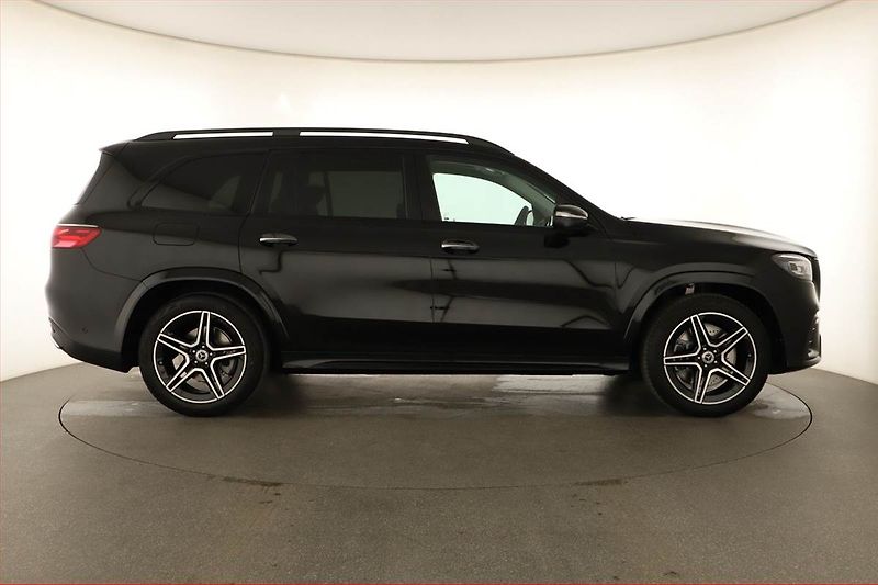 Mercedes-Benz GLS (2025) 450 d 4MATIC - fotka 6 z 31