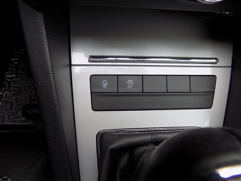 Škoda Octavia (2015) 1.4TSi/1.Maj.ČR/klimatizace/ - fotka 28 z 32