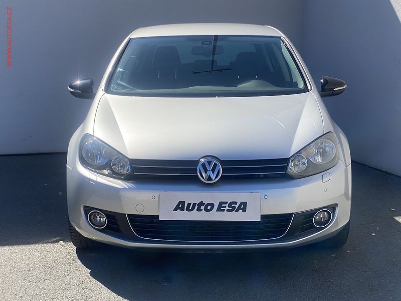 Volkswagen Golf (2011) 1.2 TSi, Style - fotka 2 z 17
