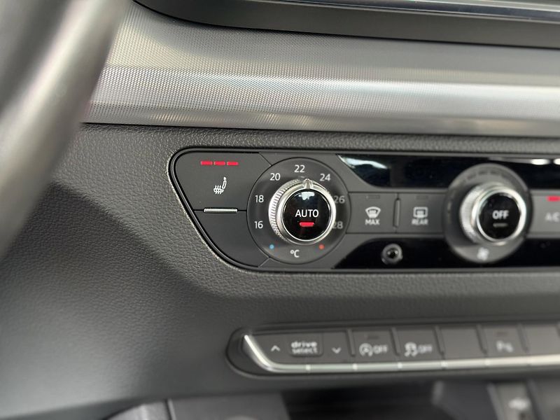 Audi Q5 45TFSI Q*Virtual*Panoram*Tažné - fotka 24 z 36
