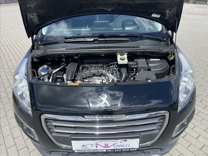 Peugeot 3008 1,6 THP 121kw ALLURE GPS PANOR - fotka 27 z 40
