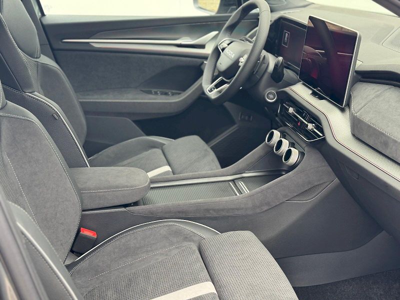 Škoda Kodiaq (2026) Sportline 2.0 TDI 142 kW 4x4 D - fotka 8 z 33
