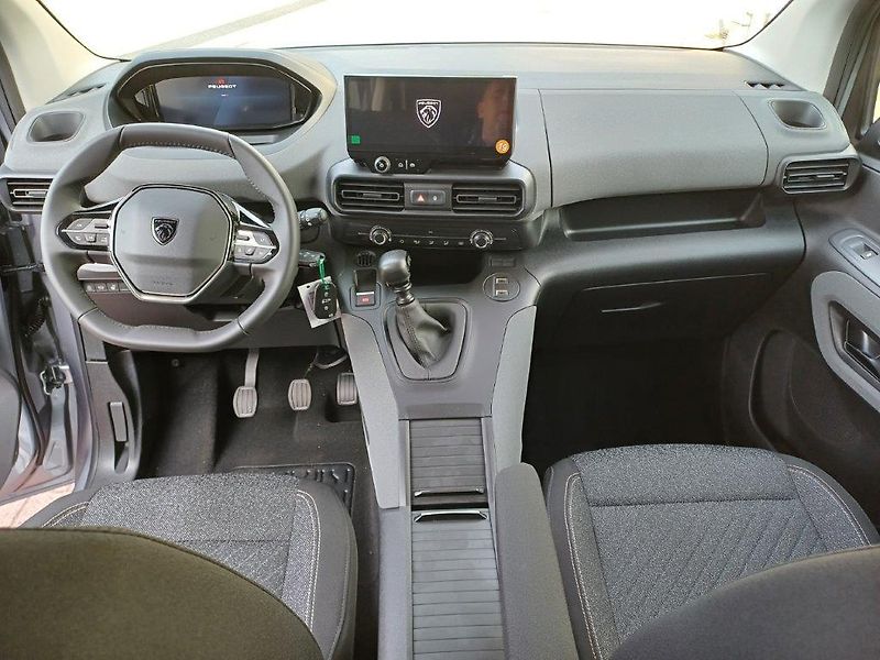 Peugeot Rifter (2026) Long Allure 1.5 HDI 130k - fotka 22 z 35