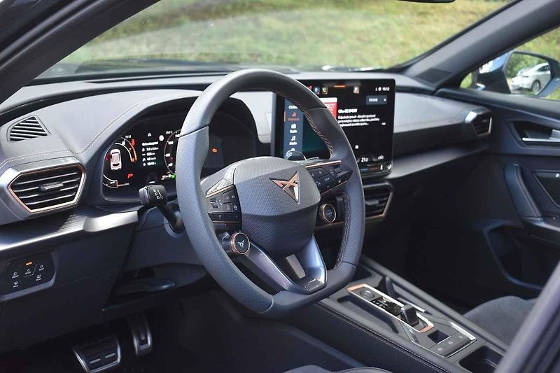 Cupra Formentor má po modernizaci docela výrazně změněnou příď
