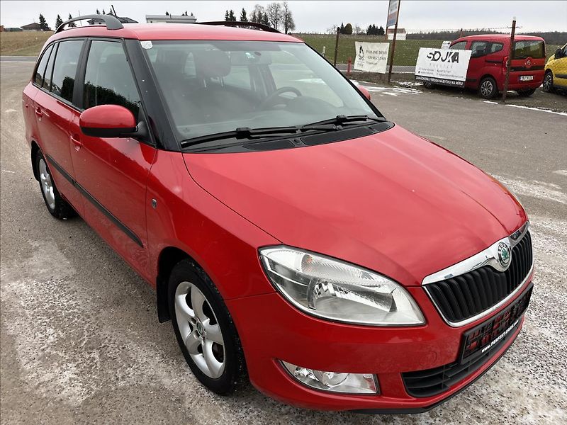 Škoda Fabia 1,2 TSi KLIMA 2x KOLA STK 1/28 - fotka 3 z 32