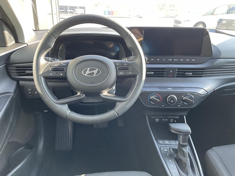 Hyundai i20 26 1,0 T-GDI DCT SMART - fotka 10 z 28