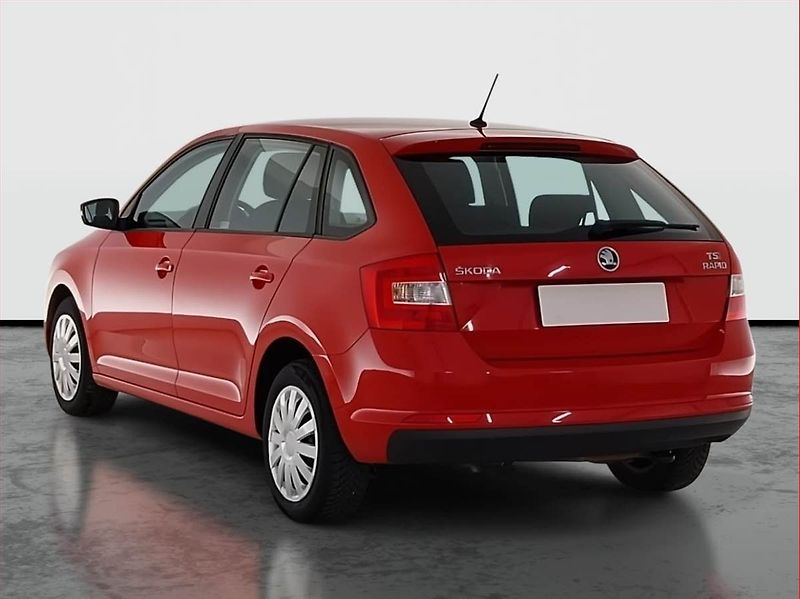 Škoda Rapid (2015) Spaceback 1.2 TSI, Serv.kniha - fotka 4 z 16