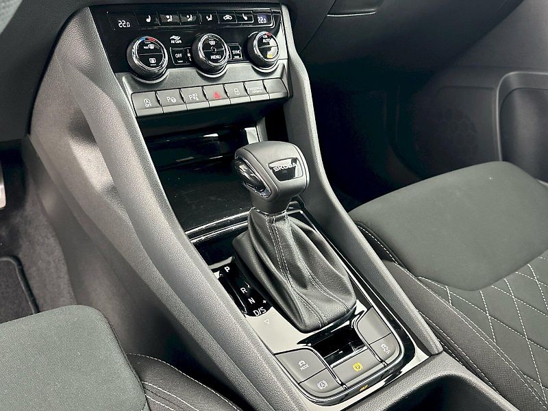 Škoda Karoq (2025) DSG 1.5TSI 110kW SportLine - fotka 23 z 36