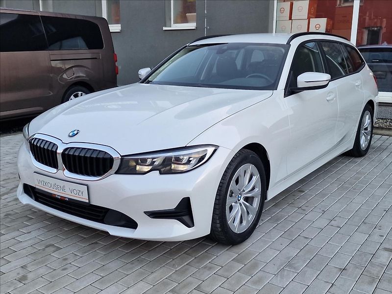 BMW Řada 3 318d 110kW Touring,ČR,1.Maj. - fotka 5 z 50