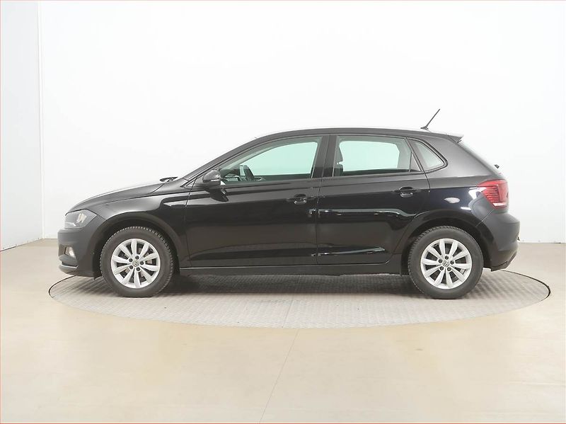 Volkswagen Polo (2019) Highline 1.0 TSI, ČR,1.maj - fotka 3 z 16