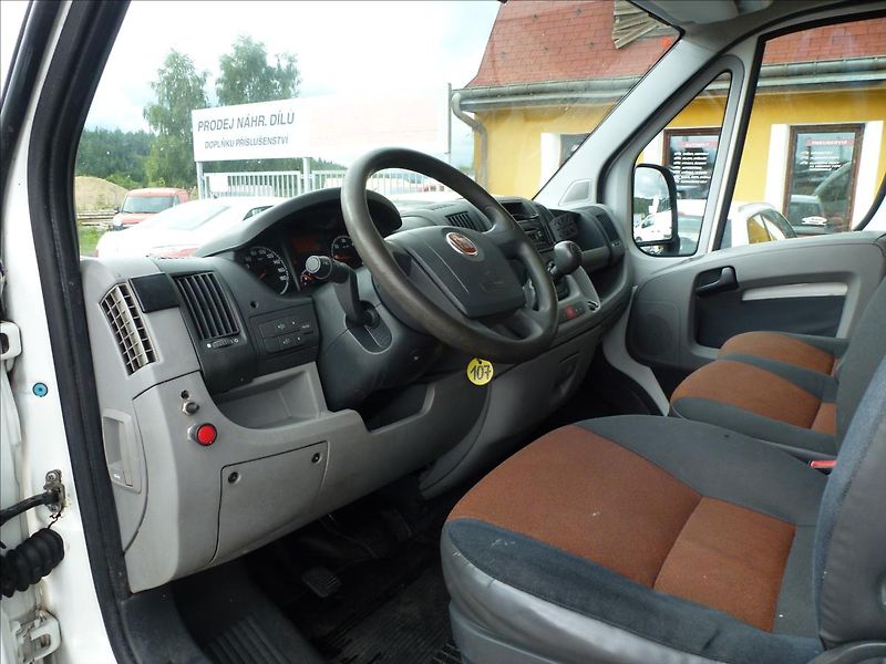 Fiat Ducato 2,3 MultiJet IVECO SKLÁPĚČ 7mí - fotka 17 z 44