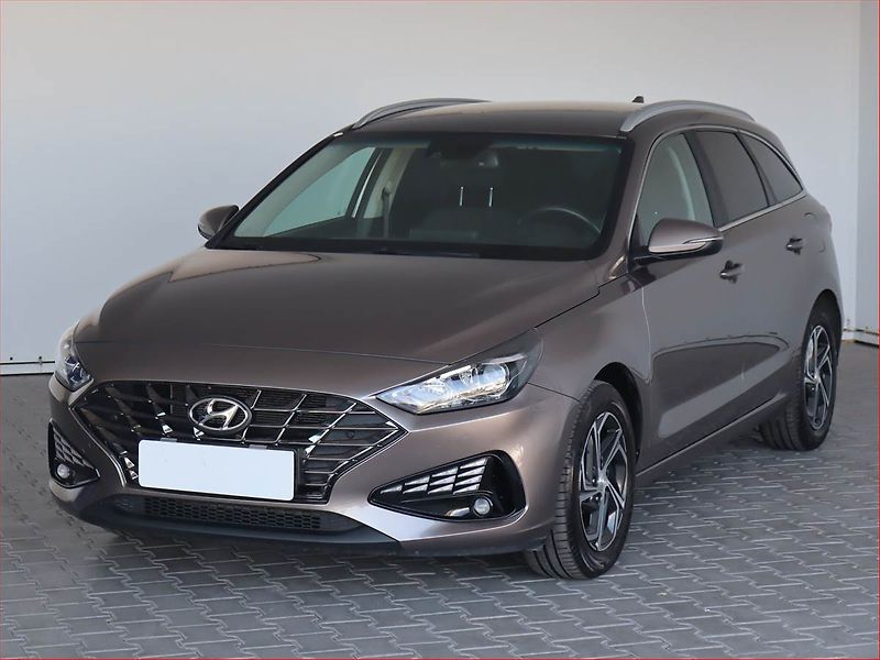 Hyundai i30 (2021) 1.5 DPI, Serv.kniha, Tempomat - fotka 2 z 22
