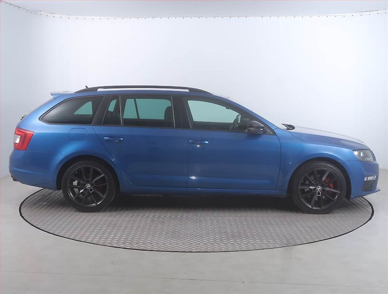 Škoda Octavia (2016) RS 2.0 TDI, Automat, Kůže - fotka 6 z 21
