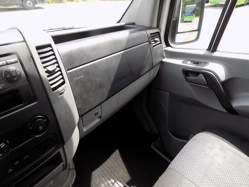 Mercedes-Benz Sprinter (2012) 2,2 95KW 7 MÍST SKLÁPĚČ  - fotka 20 z 46