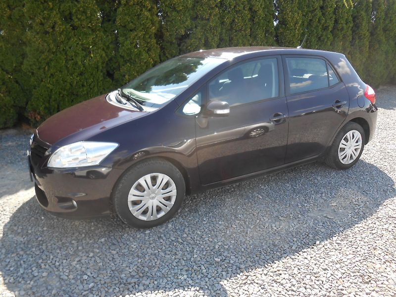 Toyota Auris 1.6VVTi,97KW,Tažné, Výhřev,CZ! - fotka 29 z 33