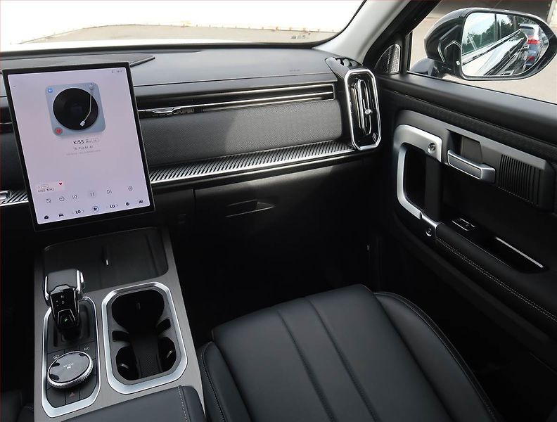 Jaecoo 7 (2025) Luxury 1.6 TGDI, 1.ČR, DPH - fotka 8 z 30