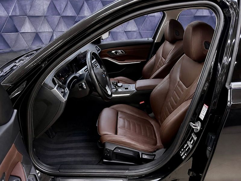 BMW Řada 3 320d xDrive LUXURY LINE, PANOR - fotka 10 z 28