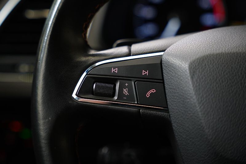 Seat Leon - fotka 15 z 27