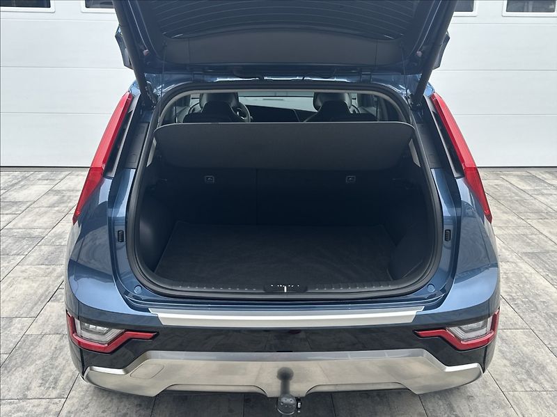 Kia Niro 1,6 GDI PHEV 184PS  Spirit A/T - fotka 42 z 54