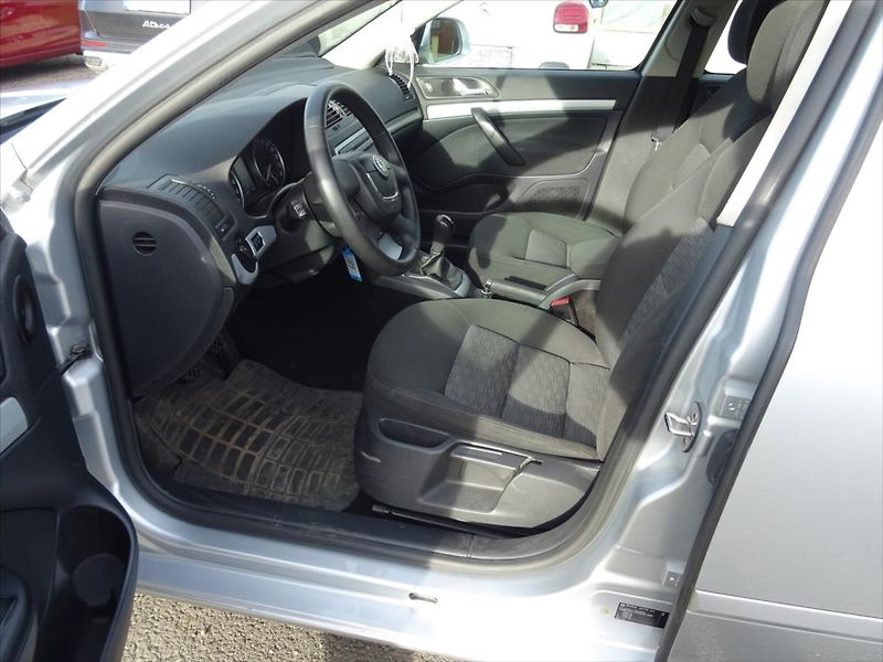 Škoda Octavia 1,9 TDi 77 kW BLS - fotka 5 z 19