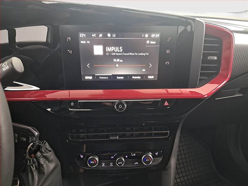 Opel Mokka (2022) 1.2 Turbo - fotka 12 z 20