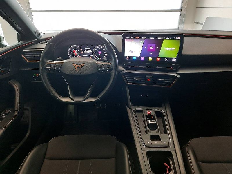 Cupra Leon (2023) SP 1.5 TSI (110kW/150k) DSG - fotka 11 z 35