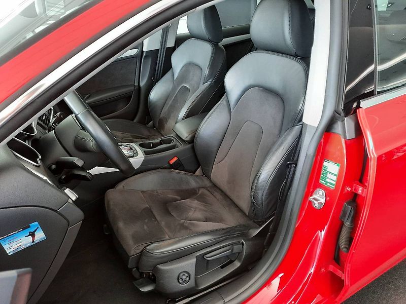 Audi A5 (2012) 2.0 TDI quattro (130kW/177k) - fotka 7 z 26