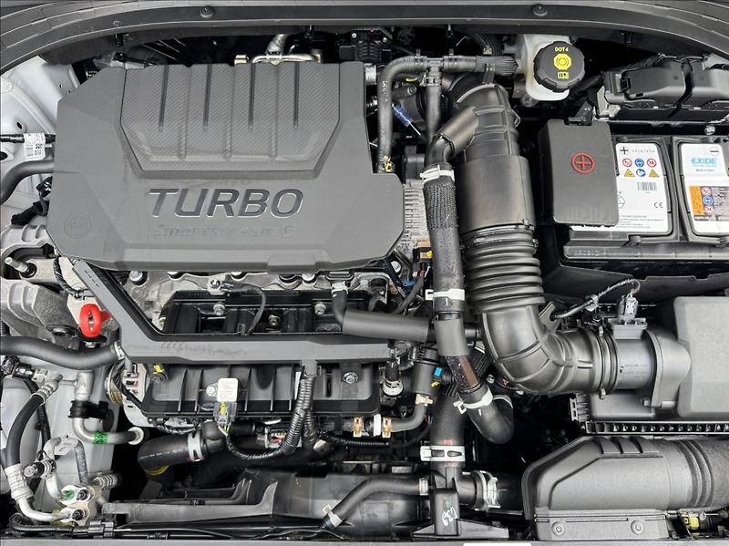 Kia Ceed 1,5 T-GDi Spin DPH 1.maj ČR - fotka 43 z 50