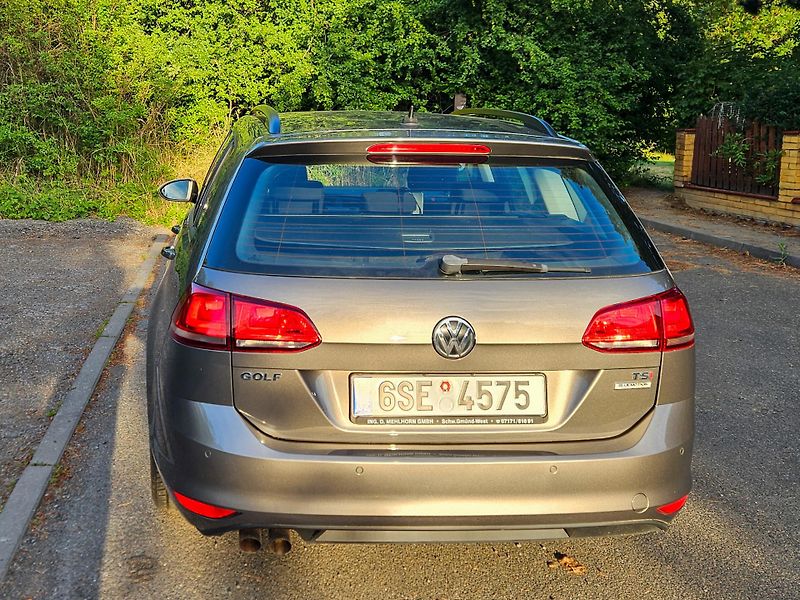 Volkswagen Golf Variant (2016) - fotka 4 z 25