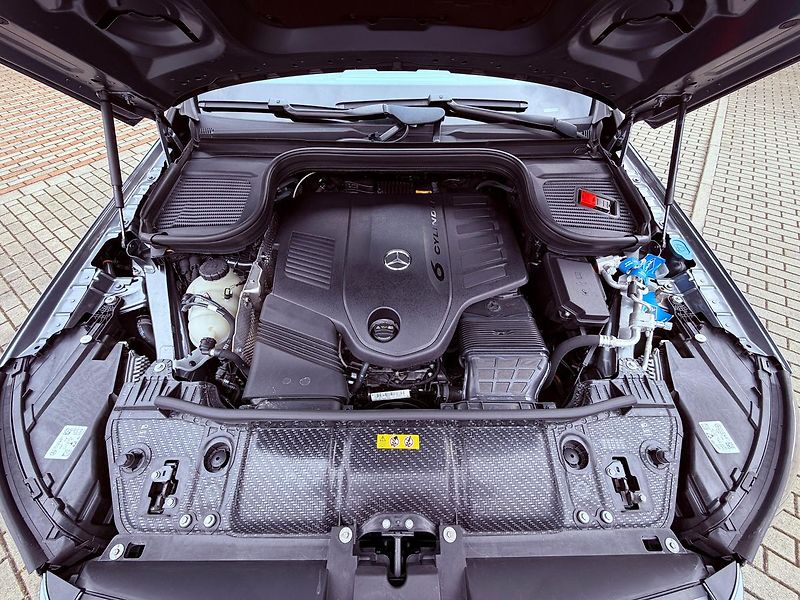 Mercedes-Benz GLS 450 4Matic, ČR, 1.Maj - fotka 41 z 42