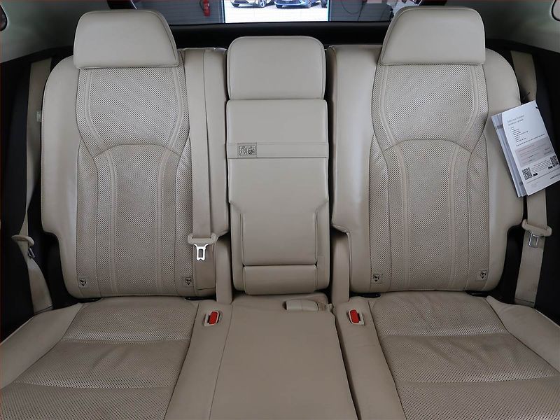 Lexus RX 400h (2017) 450 h - fotka 10 z 27