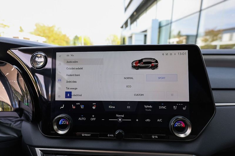 Lexus RX 350h 350H 2,5 HEV LUXURY, TAŽNÉ ZAŘ - fotka 16 z 29