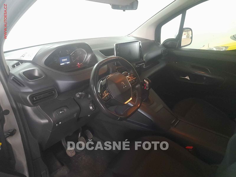 Peugeot Rifter (2020) 1.5HDi, 1.maj,ČR, ALLURE - fotka 3 z 3