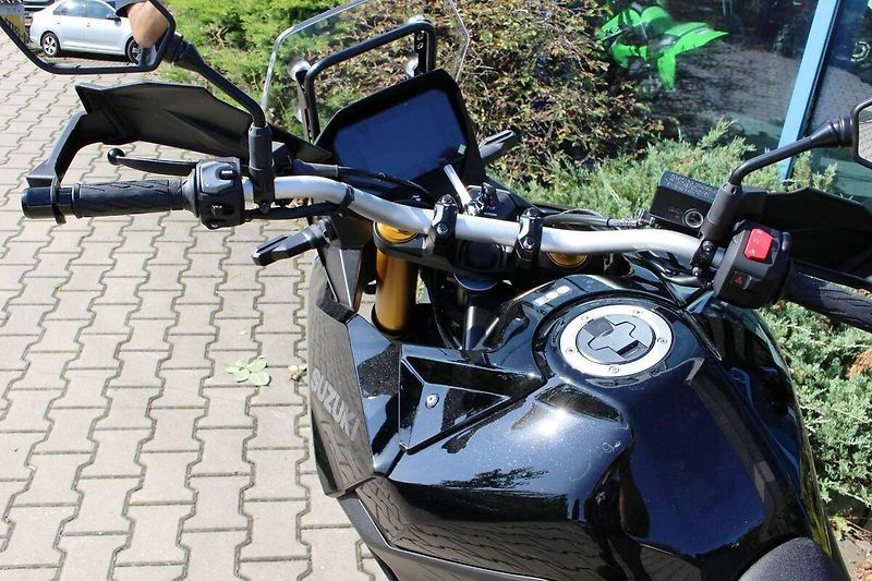 Suzuki V-Strom 800 DE (2026) V-Strom DL 800 DE 2026 - fotka 2 z 14