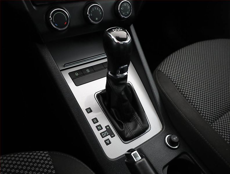 Škoda Octavia (2016) Ambition 1.6 TDI, Automat - fotka 10 z 16