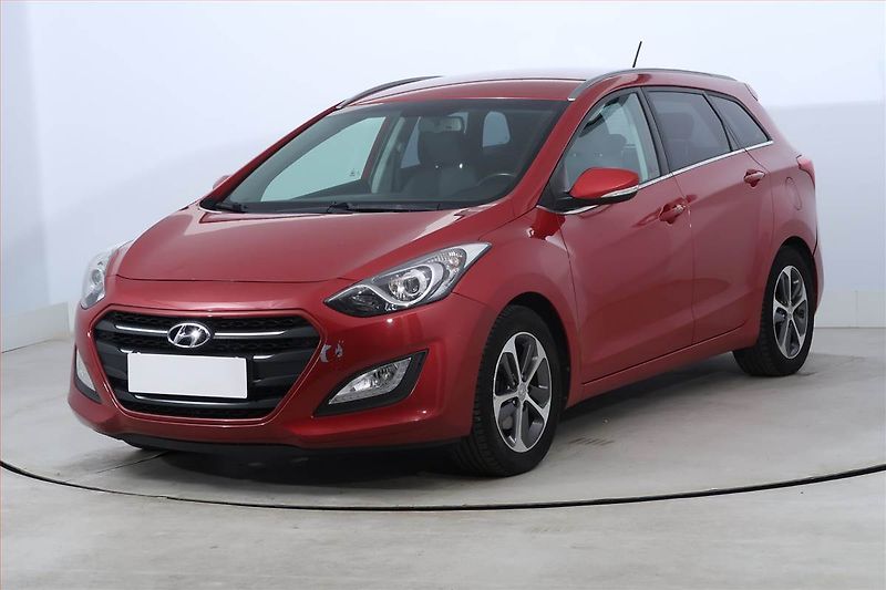 Hyundai i30 (2016) 1.6 MPI, Tempomat - fotka 2 z 18