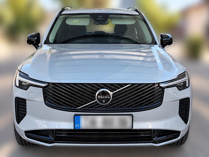 Volvo XC90 (2025) Ultra T8 AWD ULTRA DARK - fotka 5 z 8