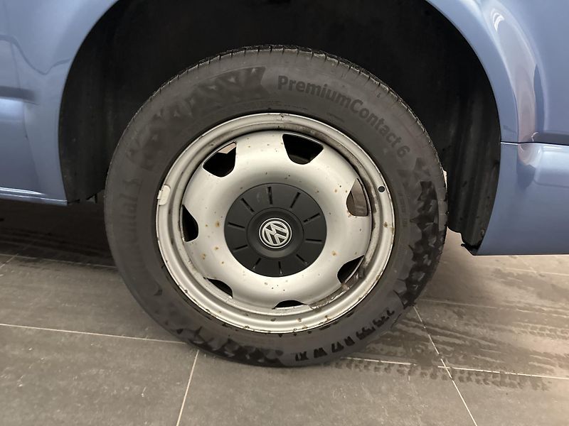 Volkswagen Multivan (2019) 2.0TDI*110KW*7MÍST*KAMERA*ACC  - fotka 13 z 13