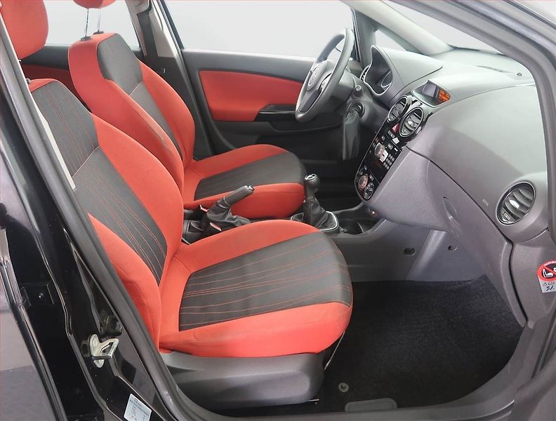 Opel Corsa (2009) 1.2, nová STK, jezdí dobře - fotka 9 z 14
