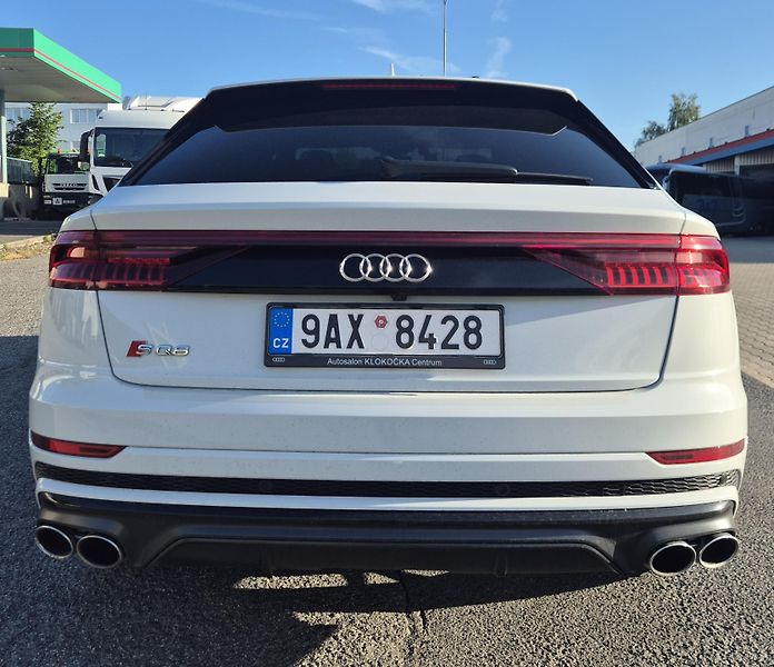 Audi SQ8 (2020) Stav perfektní - fotka 16 z 16