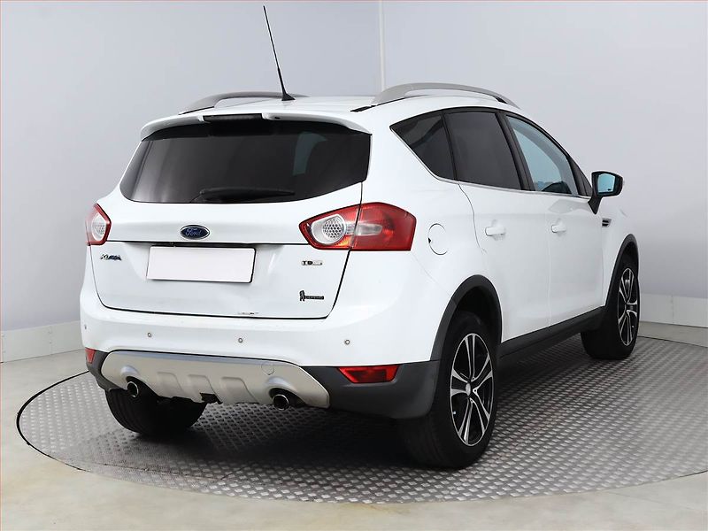 Ford Kuga (2009) 2.0 TDCi, 4X4, Serv.kniha - fotka 5 z 17