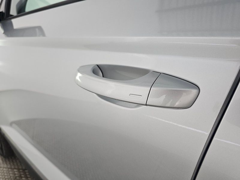 Škoda Karoq (2025) 1.5TSi 110kW SELECTION - fotka 29 z 31