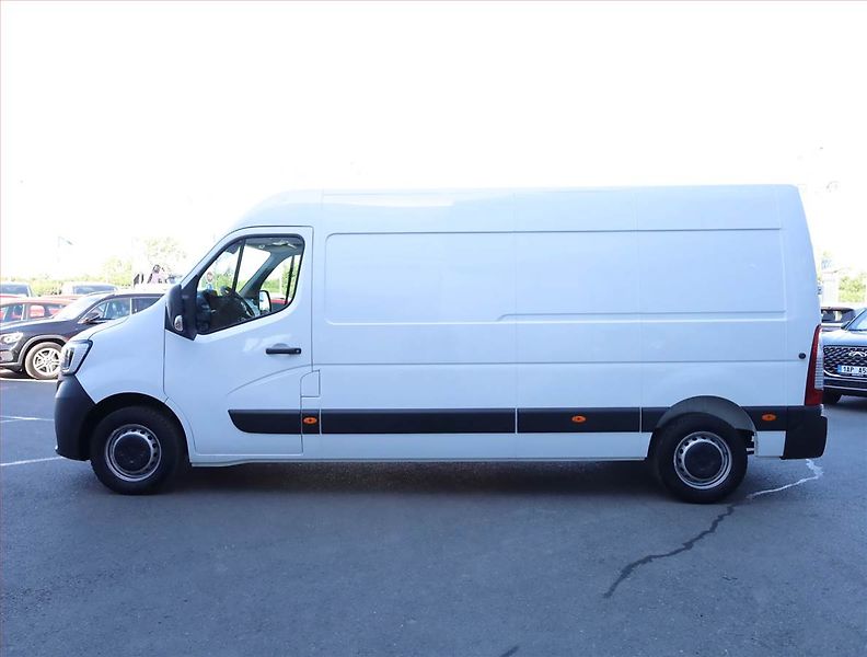 Renault Master (2024) 2.3 dCi 150, L3H2, 12m3, 1.0t - fotka 3 z 16